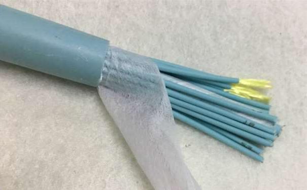 海淀区欧孚光缆厂家：室内光缆和室外光缆的区别
