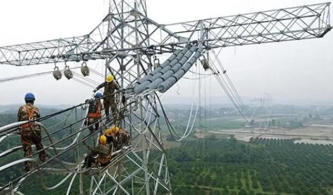 蚌埠市光缆与电缆：欧孚光电厂家告诉你“光”与“电”的不同秘密